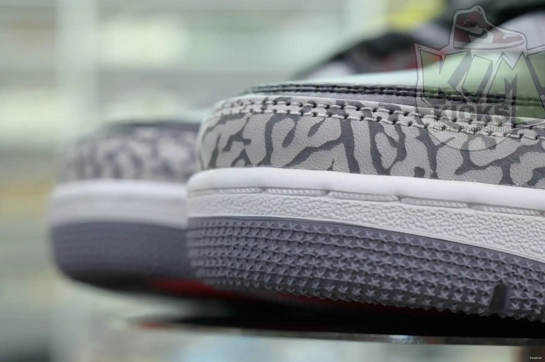 Kimikick 3“Black Reimagined” Jordan Air Cement 0501